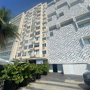 Studio Completo Entrada Pela Praia De Copacabana, Com Ar, Wifi, Netflix, Ate 4 Pessoas, Pauloangerami Aa3806